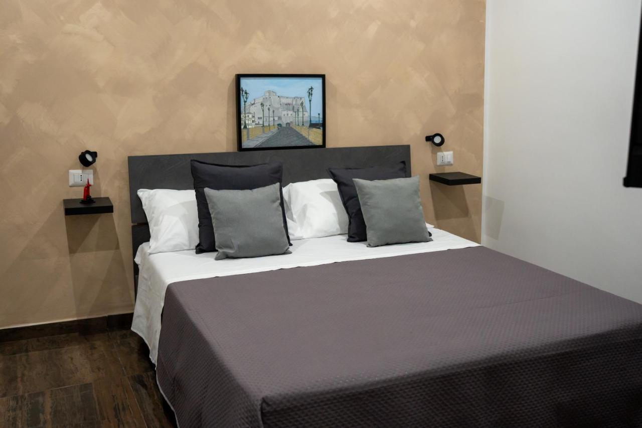 נאפולי B&B Santa Lucy L.A.M. מראה חיצוני תמונה